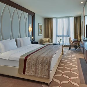 Elite World Grand Istanbul Basın Ekspres Hotel