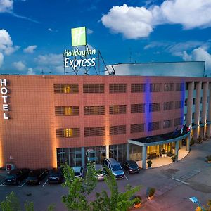 Holiday Inn Express Parma, An Ihg Hotel